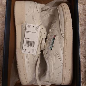 REEBOK CLUB C 85 VINTAGE WOMENS 6.5